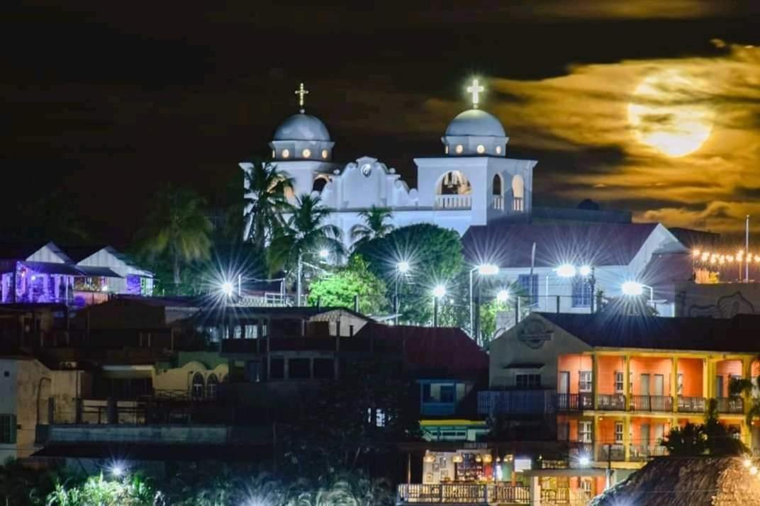 La Posada De Don Jose Флорес Екстериор снимка