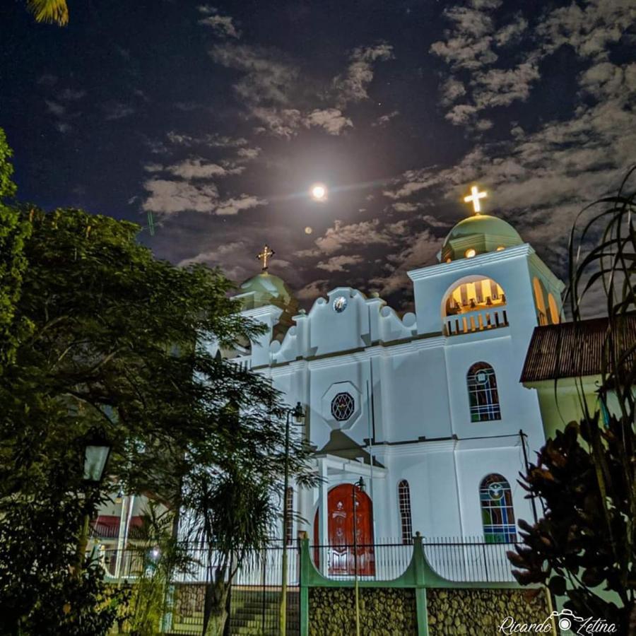 La Posada De Don Jose Флорес Екстериор снимка